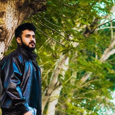 av_ricks's profile picture. 𝙄 𝙖𝙢 𝙖 𝘿𝙞𝙜𝙞𝙩𝙖𝙡 𝙈𝙖𝙧𝙠𝙚𝙩𝙚𝙧, 𝙋𝙤𝙨𝙩𝙚𝙧 𝘿𝙚𝙨𝙞𝙜𝙣𝙚𝙧, 𝙋𝙝𝙤𝙩𝙤 𝙀𝙙𝙞𝙩𝙤𝙧