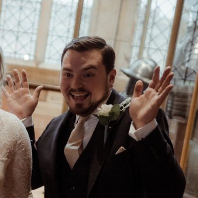 Tom (he/him) | 🇬🇧 | Competitive Pokemon VG & TCG | 1x Reg 🥇|
