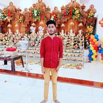 #Student || #Nationalist
जानता हूँ मै कहाँ #तक है #उड़ान इनकी,
#आखिर मेरे ही #हाथ से निकले #परिंदे है ये !!