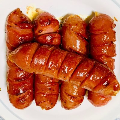 抹茶とあいすと句点の三人でyoutubeやってます( *´艸`) フォローなどはご自由に! 抹茶が主にSNSの更新担当してますが、dbdはあいすがメインでプレイしてます!(モンストやモンハンnowなんかもやってます) その他お料理に関してもツイートしていくよ!!