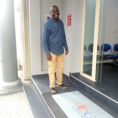 LisaMojeed's profile picture. Manchester United all d way