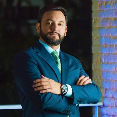 rmcandido's profile picture. Defensor del Bien Comun, la Justicia y trabajador incansable por una Venezuela Grande. “La filosofía es la vida”