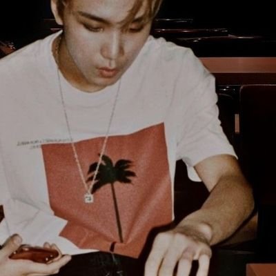 yoOndataAuu's profile picture. 