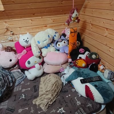 2xo2gYeJLE4KwpS's profile picture. よろしく