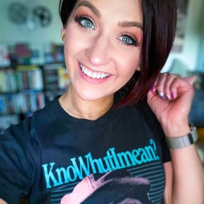 1maureenedwards's profile picture. THE #JimVarney & #ErnestPWorrell IT GIRL, 👑 #ErnestWatchParty host, & 💄 beauty guru! 📌 See pinned tweet for the latest #ErnestWatchParty event info! 🥳