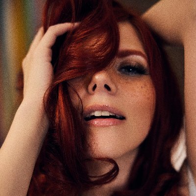 An Aussie bred Kiwi that believes all Safe, Sane, and Consensual kinks should be honoured—Erotic Artist and Emotional Growth Domme. 18+ Message Directly To Book