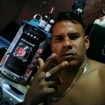 AleNiev07725429's profile picture. amor el mundo entero