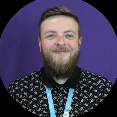 Head of Year 8 & 9 and DDSL at @CoopBelleVue~BA Film Studies Graduate~Qualified Film & Media Teacher~All things Film, TV, Music and Literature~MCFC Fan.