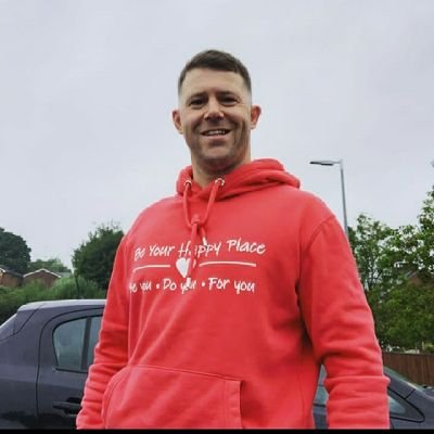 am Johnston from Mansfield
here for a serious relationship with a woman who is humble respectful caring honest and loyalty