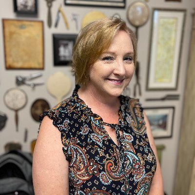 Heather Gruenthal is a Library Teacher in the Long Beach Unified School District at Stanford Middle School and Perry Lindsey Academy Middle School