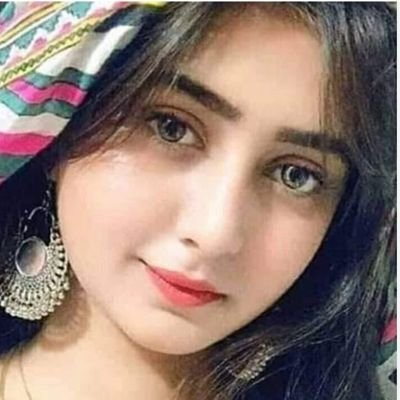 kalsomja's profile picture. 