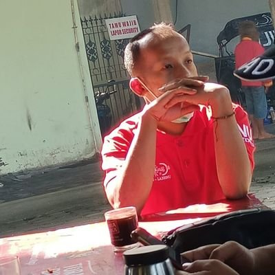 Hidup harus bermanfaat, Berbagi adalah kebersamaan, kekuatan itu bersama
#folback💯%
#NU
#NKRIHARGAMATI
#PANCASILA
#RAPI