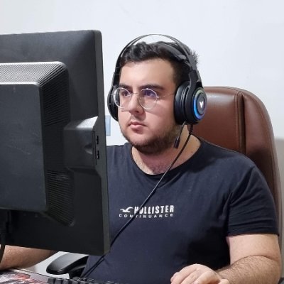 iskasraa's profile picture. Design and game - Work @iskasra