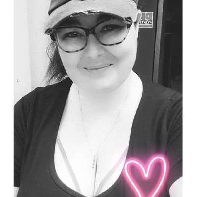 Xbox:Twitch Affiliate. 
Ambassador for Raze Energy by Repp Sports
ENG/ASL. Southern Belle-ish. Lover of @Darkchronicle13.

https://t.co/GYLZWl1SXb