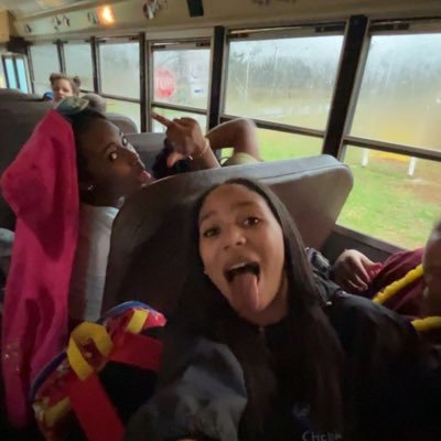 PpickleJ's profile picture. rosegold 22-24 violet 23-24