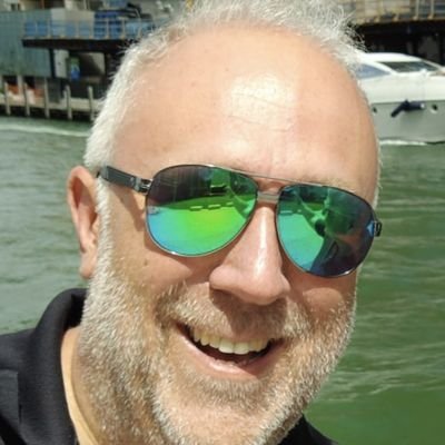 SonLeo300360282's profile picture. 