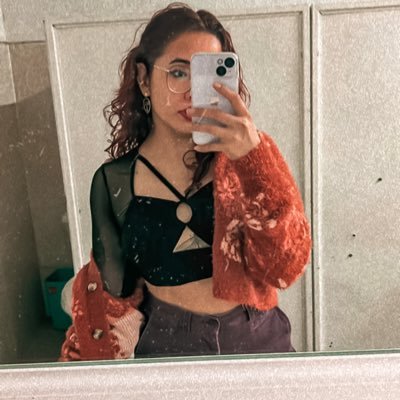 Nueva cuenta, hackearon y le cambiaron el username a mi otra cuenta, síganme aquí prrrrooosss