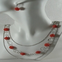 pollysfashion's profile picture. I make fashion jewelry more fun by making it less expensive so you can have more fashion options.