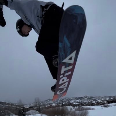 Sales representative/snowboard expert for https://t.co/5uvaRWLHZI