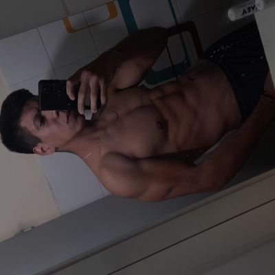 nata_aguero__'s profile picture. 