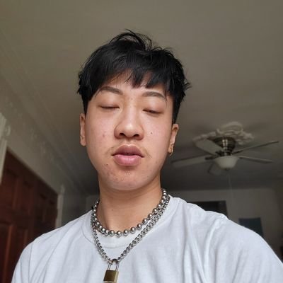 james tomさんのプロフィール画像
