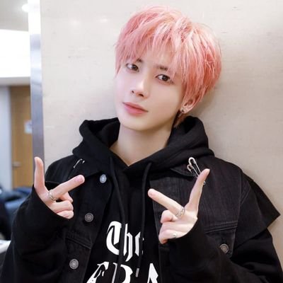 jengkeukshoe's profile picture. account of a k-popres!!!