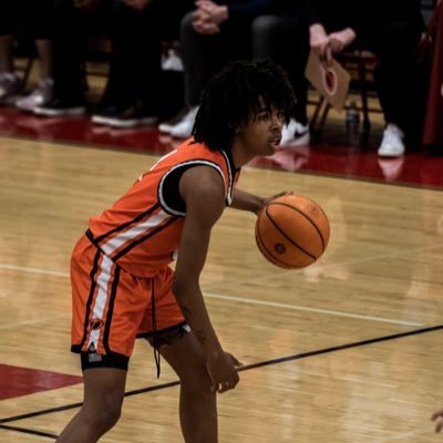 |6’4” Combo Guard |  Canyon High school ||2026 🕷️|| | Instagram :hezzofamaj |Godspeed⚡️ Freshman Szn highlights : https://t.co/dQlwGquZxg