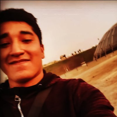 Otra persona normal, nada complicado
Jugar videojuegos 🎮 Rock 🎸 Anime 🥰