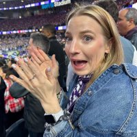 claire laging (@tclaireu19) 's Twitter Profile