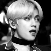 ●پرتو²● (@armyarmyyeah) 's Twitter Profile