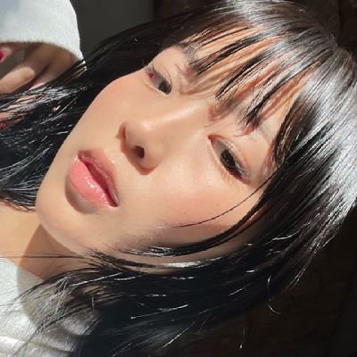 prettyyhina's profile picture. tentando ficar ativa