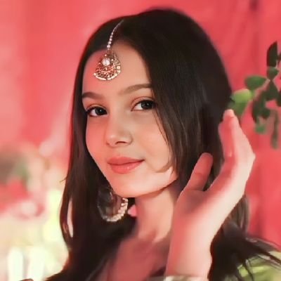 Hi holle everyon friend good morning 🌅 I’m here to avoid my friends on Facebook. I used to love my old Twitter account, then everyone from work found me.