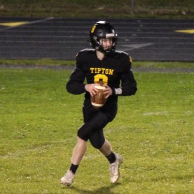 Tipton High School | Class of 2025 | 5' 10 | 165 Lbs | QB | GPA 3.7 |
Baseball | Track |
aydenbosten@outlook.com | 3193317099