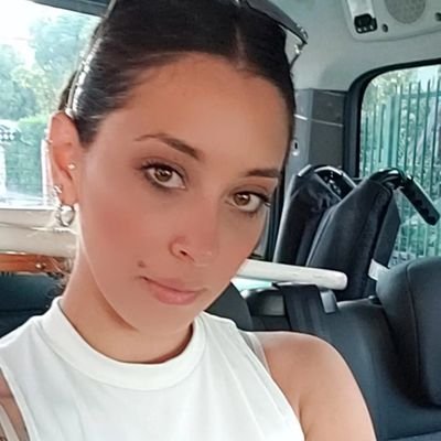 Tati_millo's profile picture. Hanna ❤ 
Gallina hasta la muerte  ⚪ ❤