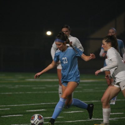 Joliet Catholic Academy ‘25 Golf and Soccer Co-Captain #23 | Naperville Galaxy CB/OB 06/07 GA Regional #44 Highlights: https://t.co/AedzMOji20