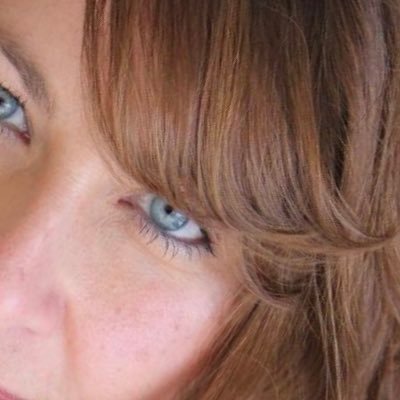 Amzorzi's profile picture. 