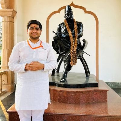 iKamalGoswami's profile picture. जय श्री श्याम 🙏जय श्री सालासर बालाजी 🙏. प्रांत कार्यालय मंत्री मेरठ प्रांत 

तहसील संयोजक जेवर गौतम बुद्ध नगर.पूर्व नगर मंत्री जेवर। पूर्व नगर सह मंत्री जेवर.