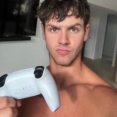 Claudio_ps5's profile picture. Operador de plataforma da Petrobras 🔺