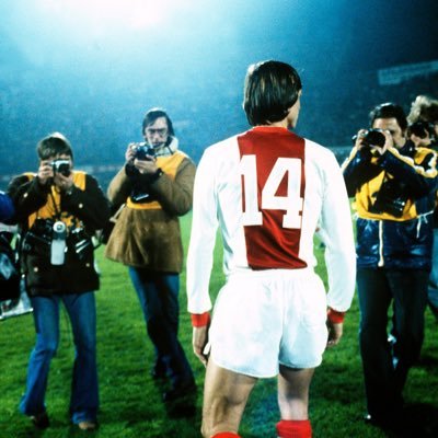 JCruijff14's profile picture. 