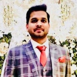 Journalist with Experience of TV & Print Media. Currently Working with Nawaiwaqt Group as Columnist & Producer at Suno Tv
Worked with @Jang&Geo, @Dunya&AAP TV.