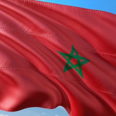 Kiffeur sous chasteté Prep
en trouple ,marié a Karim Marocain Algérien
Yacine d'origine Camerounaise
