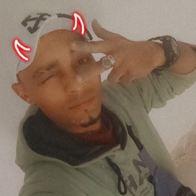 SherfOsha's profile picture. 