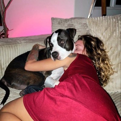 Jenny89090's profile picture. I’m damn looking for someone who’s completely honest and sincere about his words and feelings and ready to build up a family with..no fakes profile please.🤪😂