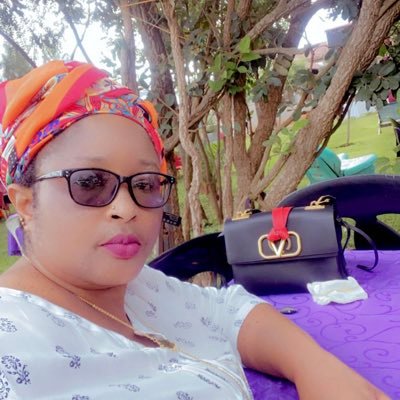 mamiemusakayi Profile Picture