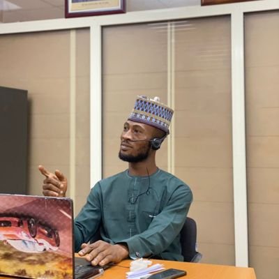 mzayd04's profile picture. Be yourself...