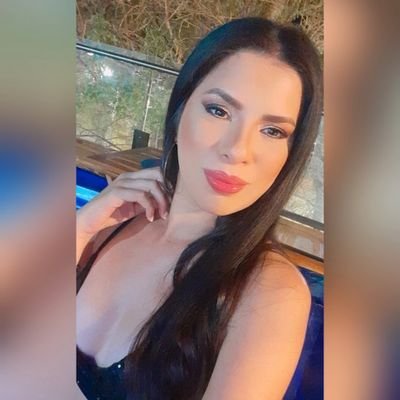 La vida es como un boomerang; TODO VUELVE. 🍀
• Olimpista 🤍🖤
• Amante de los animales y la naturaleza 🐶🐱
• Coffee lover ☕
• UNA ⚖