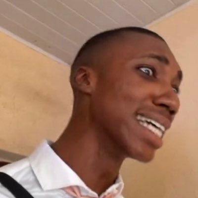 Vibes and Insha Allah•Extreme Randomness and a pinch of everything•T & C reader•Mental Gymnast•Frolicker•Baguette Lover•Tech Bro•Captain Save a Hoe.