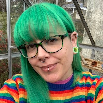 Rainbow cat wizard artist. EDS, CFS/ME, Autistic. She/They. For just cats follow @doodlecats Do NOT repost my art. https://t.co/GJv8oCMd0U