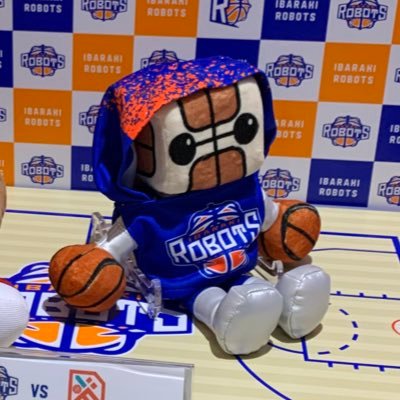 茨城ロボッツ22-23シーズン(三遠ネオフェニックスさんとのゲーム2)あの大逆転勝利で親子共々、ロボブーになりました!長男は地元のミニバスチームに入部中です!その他、サッカー(鹿島アントラーズ)、野球(読売ジャイアンツ)を応援しています!宜しかったらフォローお願いします&無言フォロー失礼します。