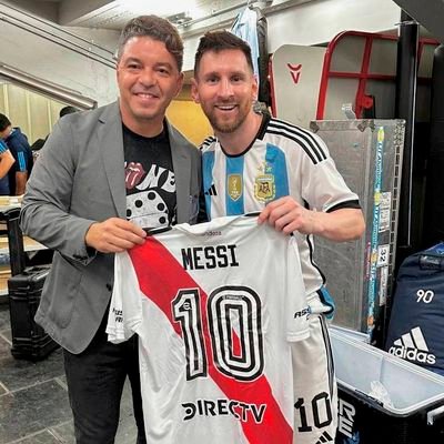 hincha de River como toda persona de bien | fan de Messi, Gallardo, Enzo, Julián Álvarez y Beltrán a muerte | cuenta respaldo: @juga_respaldo